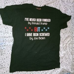 Black Graphic Tee - Short Sleeve